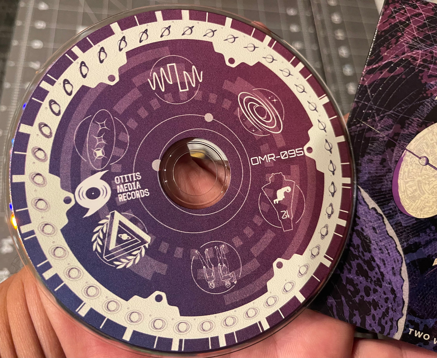 OMR-095 CHEWBACCAS “Two Worlds, One Beginning” CD EP