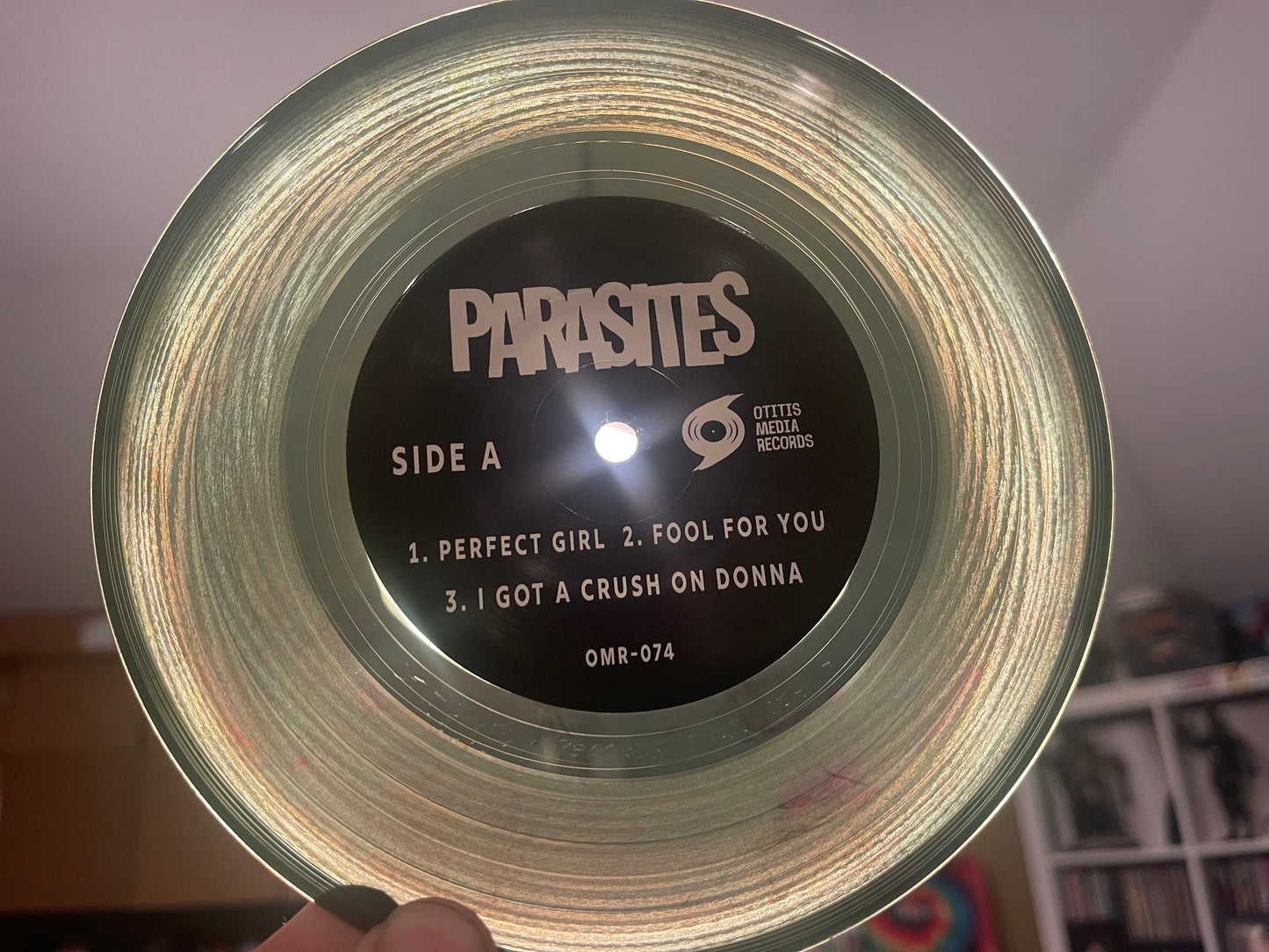 OMR-074 PARASITES “EP-onymous” 7 inch Vinyl (Random Colored)