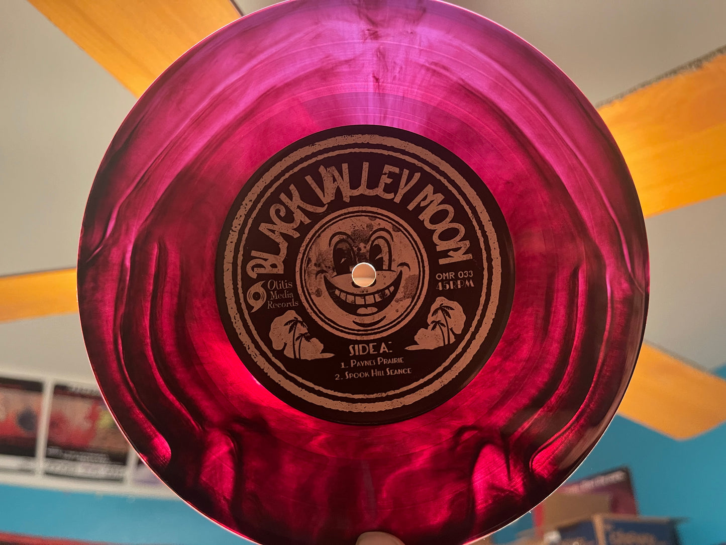 OMR-033 BLACK VALLEY MOON “Spectral Melodies” 7 inch Vinyl Record (Random Color)