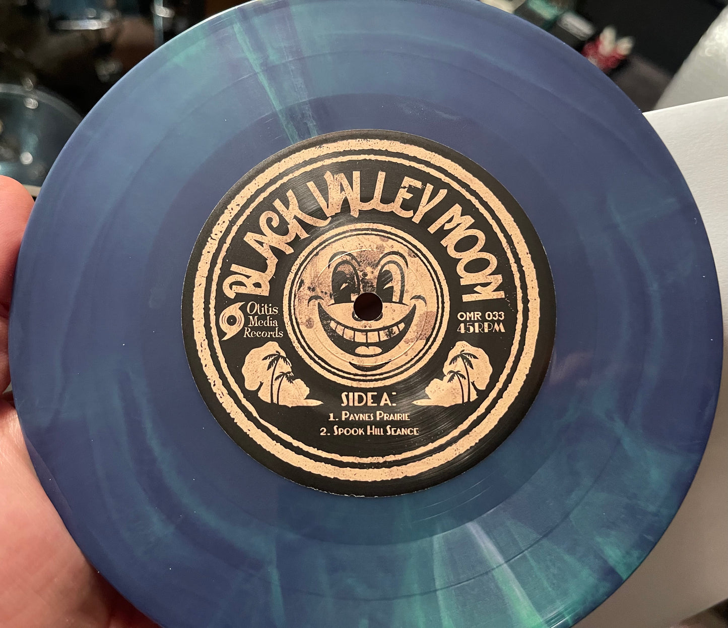 OMR-033 BLACK VALLEY MOON “Spectral Melodies” 7 inch Vinyl Record (Random Color)