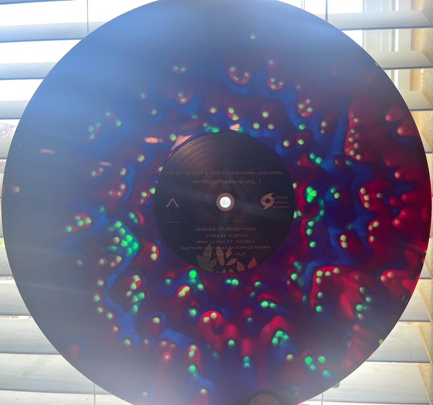 OMR-044 Arno De Cea & The Clockwork Wizards “Retrofuturisme Vol. 1” (Limited Ed. American Colored Vinyl Version)