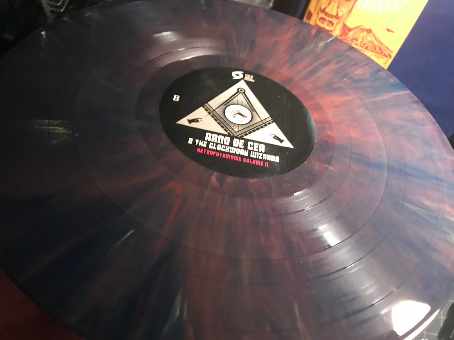OMR-027 ARNO DE CEA & THE CLOCKWORK WIZARDS “Retrofuturisme Vol. 2” 12 inch Vinyl LP (Random Color Vinyl)