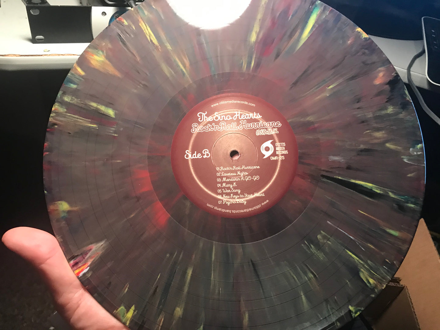 OMR-025 THE SINO HEARTS “Rock n’ Roll Hurricane” 12 inch Vinyl LP