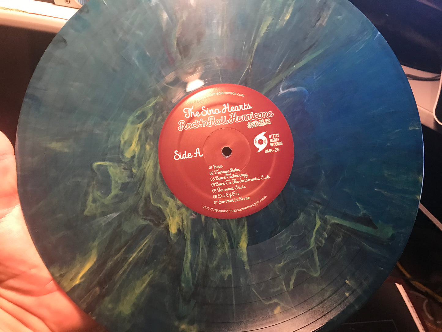 OMR-025 THE SINO HEARTS “Rock n’ Roll Hurricane” 12 inch Vinyl LP