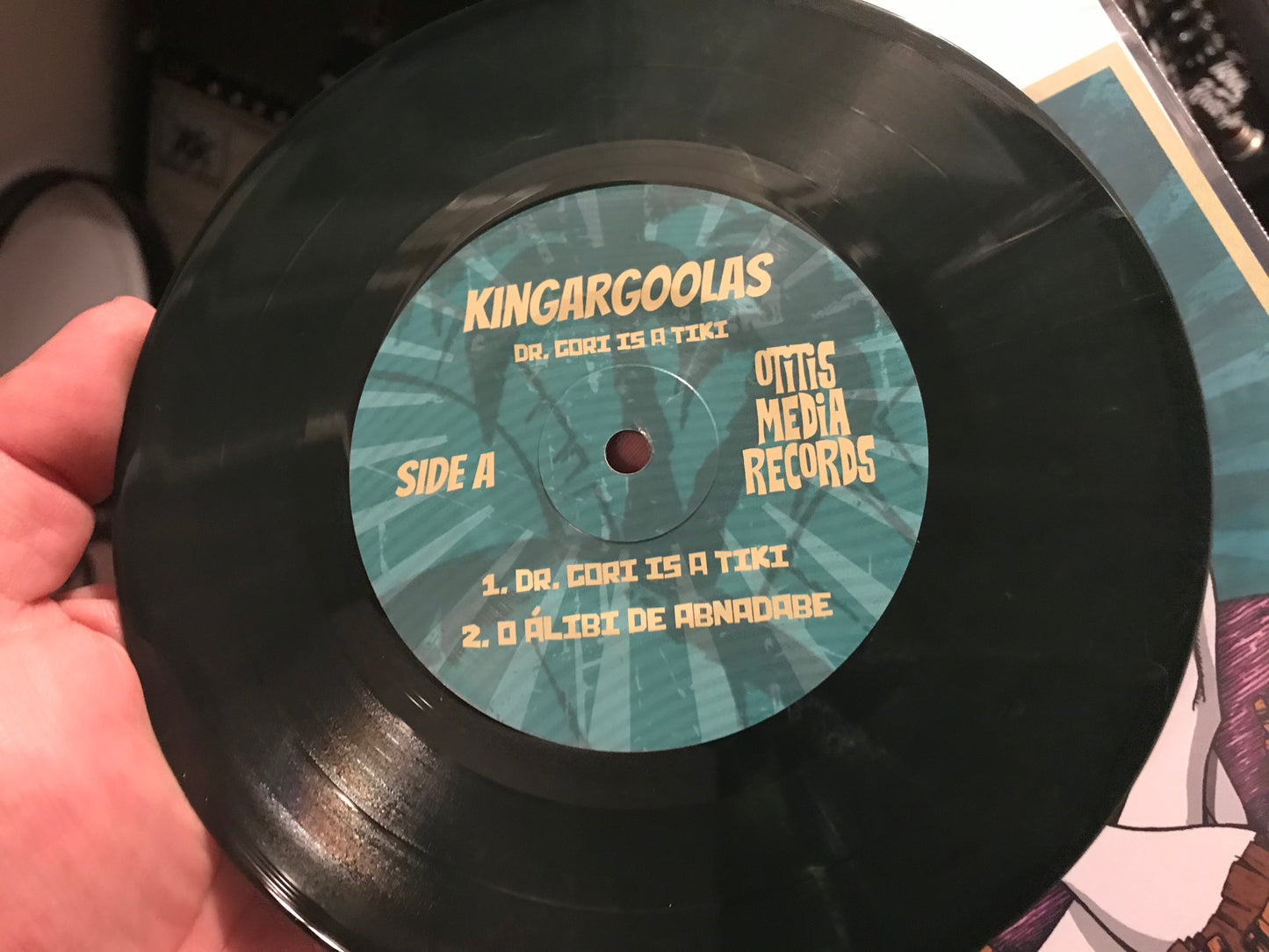 OMR-022 KINGARGOOLAS “Dr Gori is a Tiki” 7 inch Vinyl EP (Random Colored Vinyl)