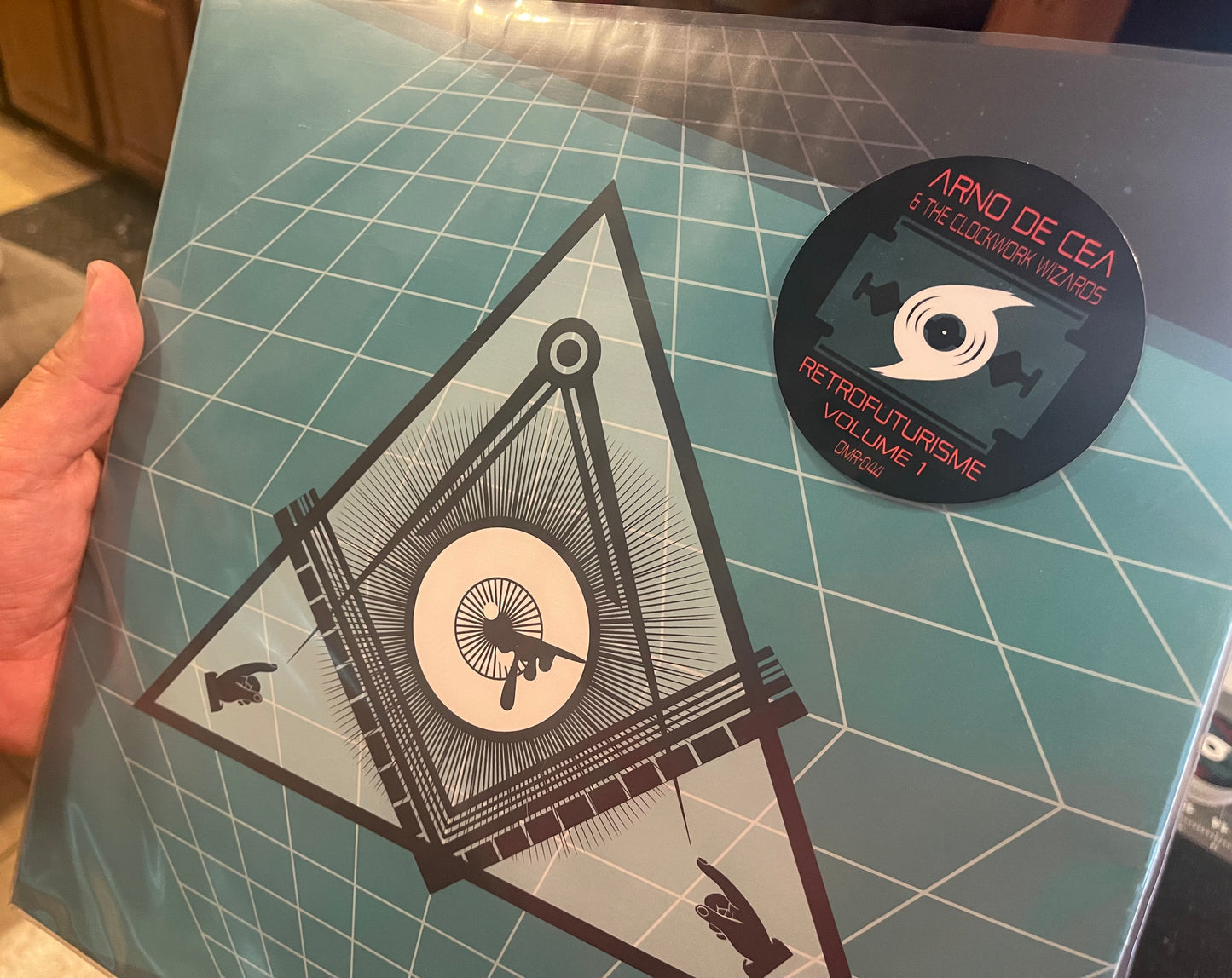 OMR-044 Arno De Cea & The Clockwork Wizards “Retrofuturisme Vol. 1” (Limited Ed. American Colored Vinyl Version)