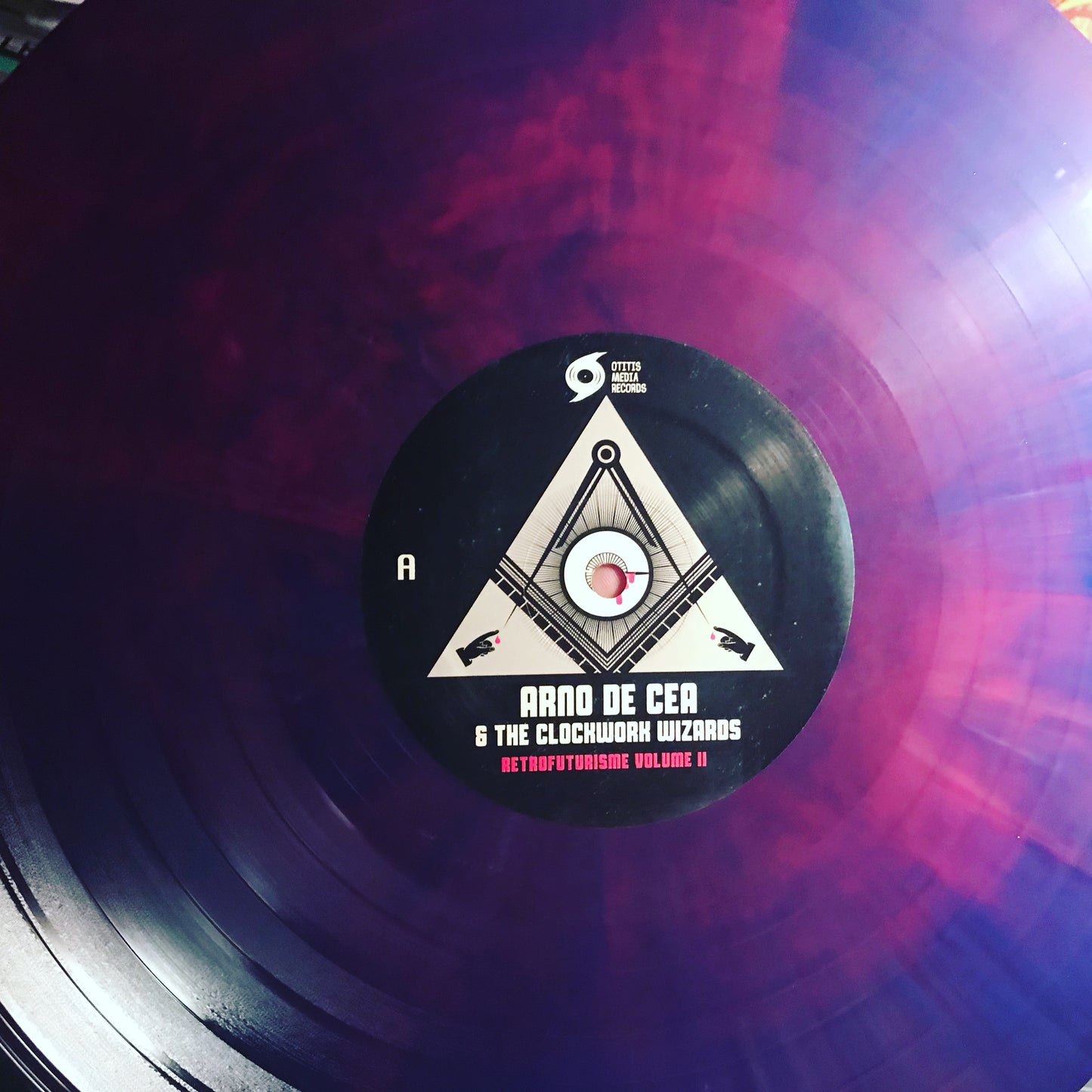OMR-027 ARNO DE CEA & THE CLOCKWORK WIZARDS “Retrofuturisme Vol. 2” 12 inch Vinyl LP (Random Color Vinyl)