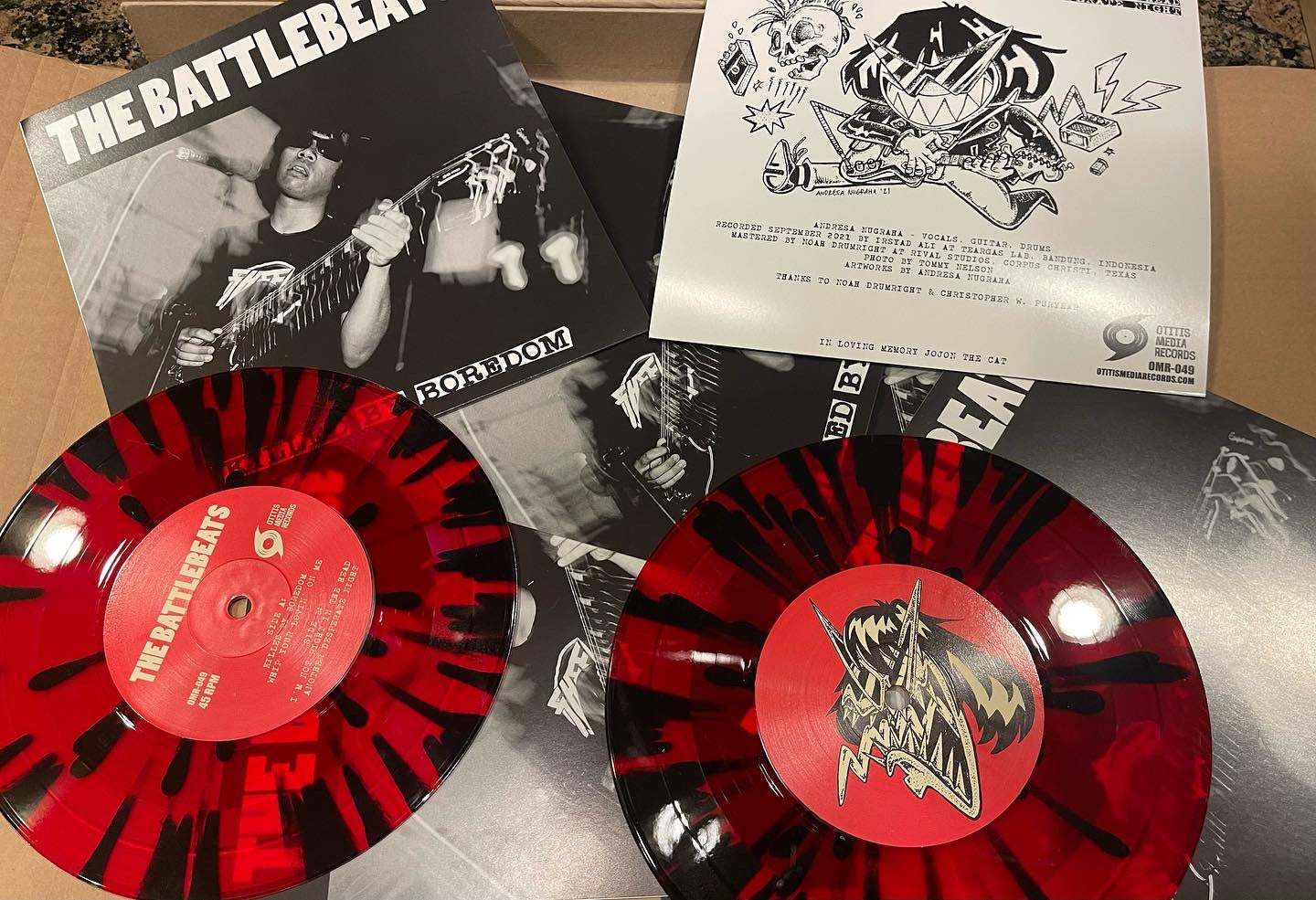OMR-049 The Battlebeats “Killed By Boredom” 7 Inch Ep (Colored Vinyl)