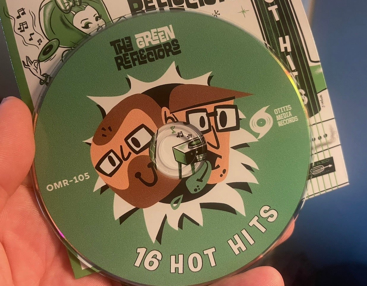 OMR-105 The Green Reflectors “16 Hot Hits” CD