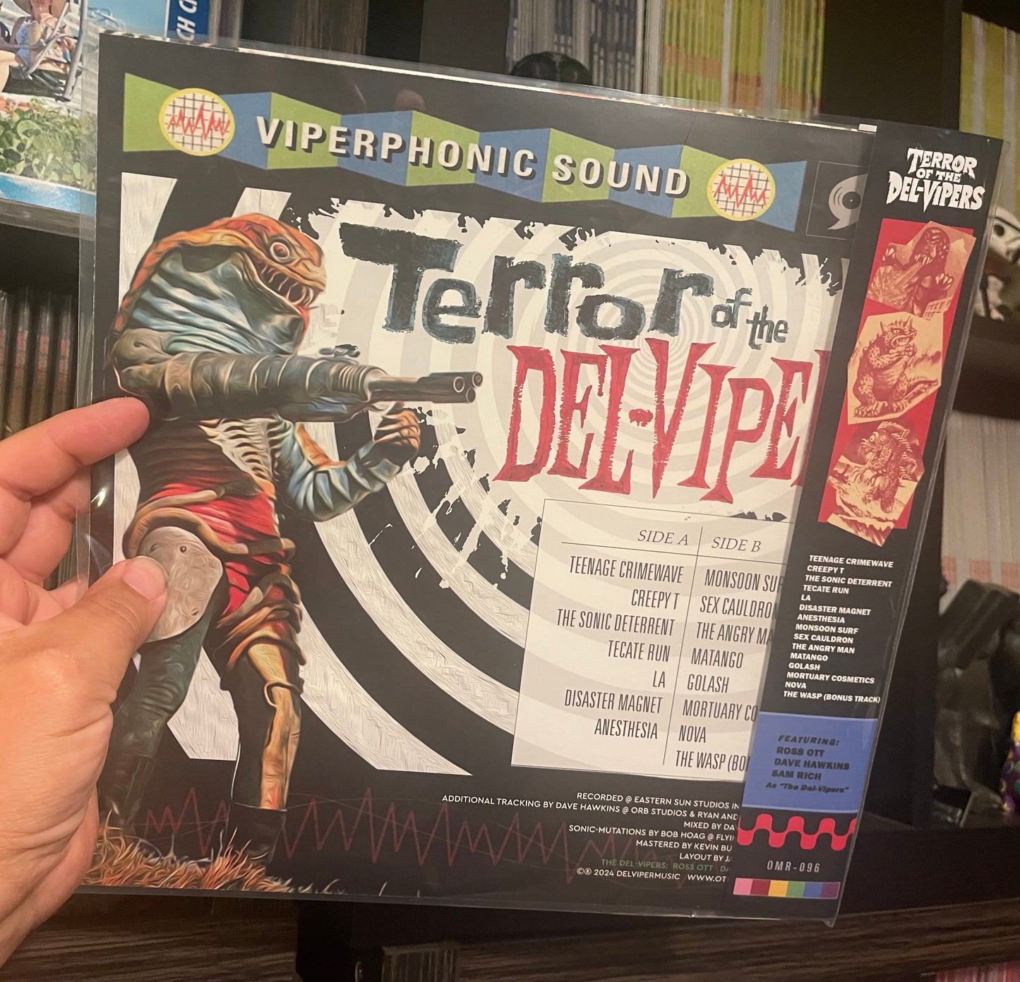 OMR-096 The Del Vipers “Terror of The Del Vipers” Random Colored Vinyl