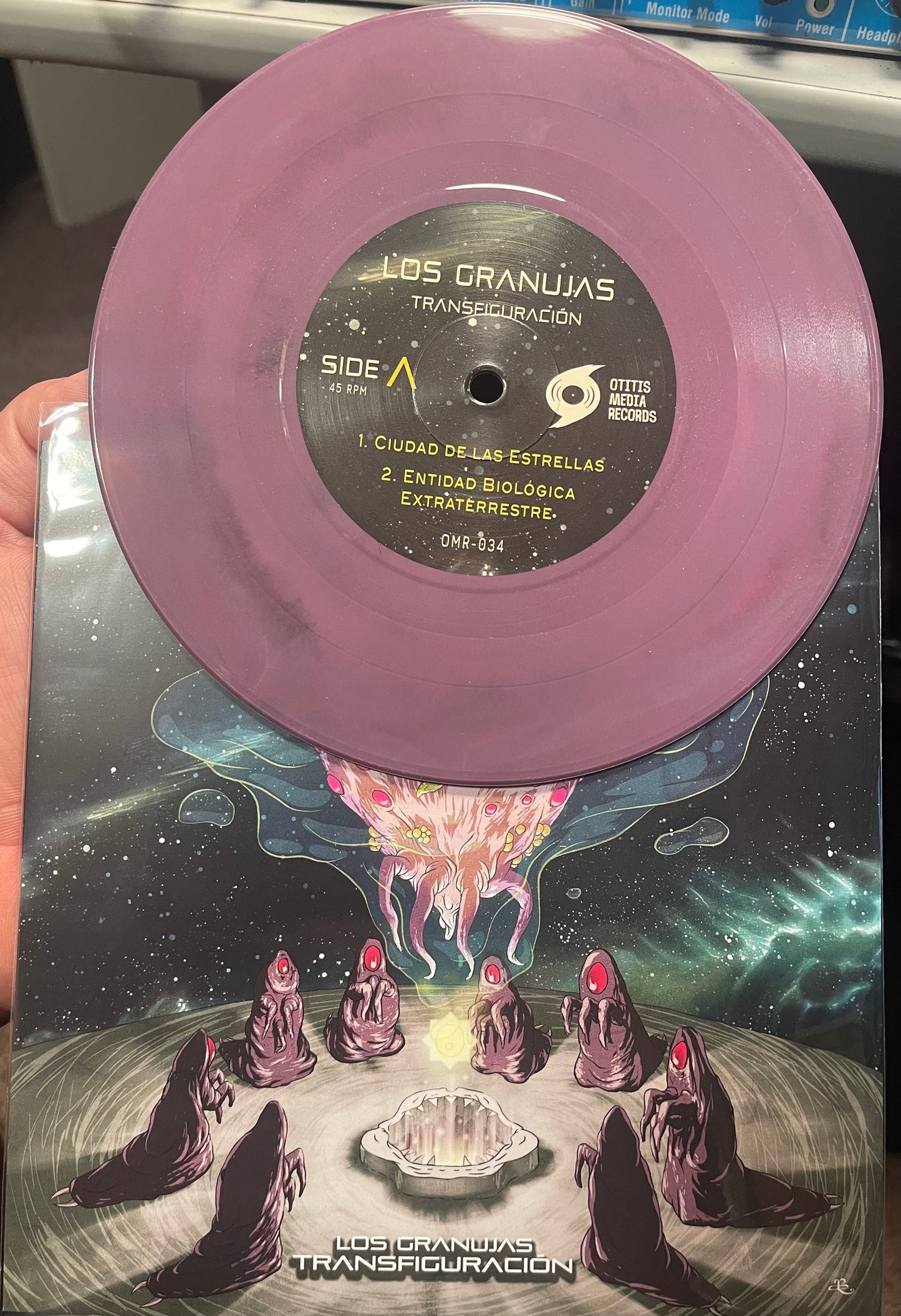 OMR-034 Los Granujas “Transfiguracion” 7 inch EP (Colored Vinyl)