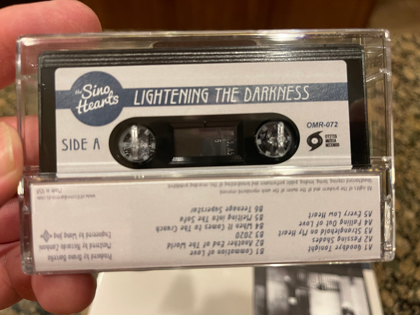 OMR-072 LP The Sino Hearts “Lightening The Darkness” (Vinyl, CD & Tape)